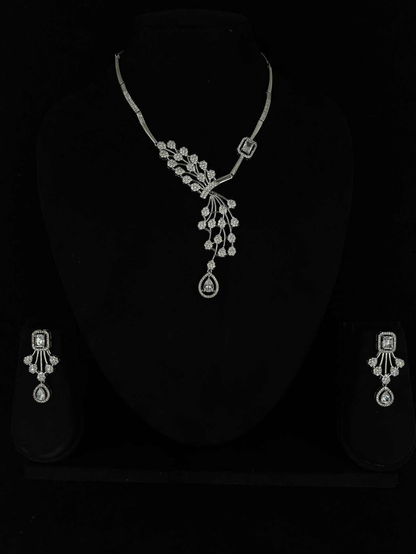 Naina Silver Vine Set