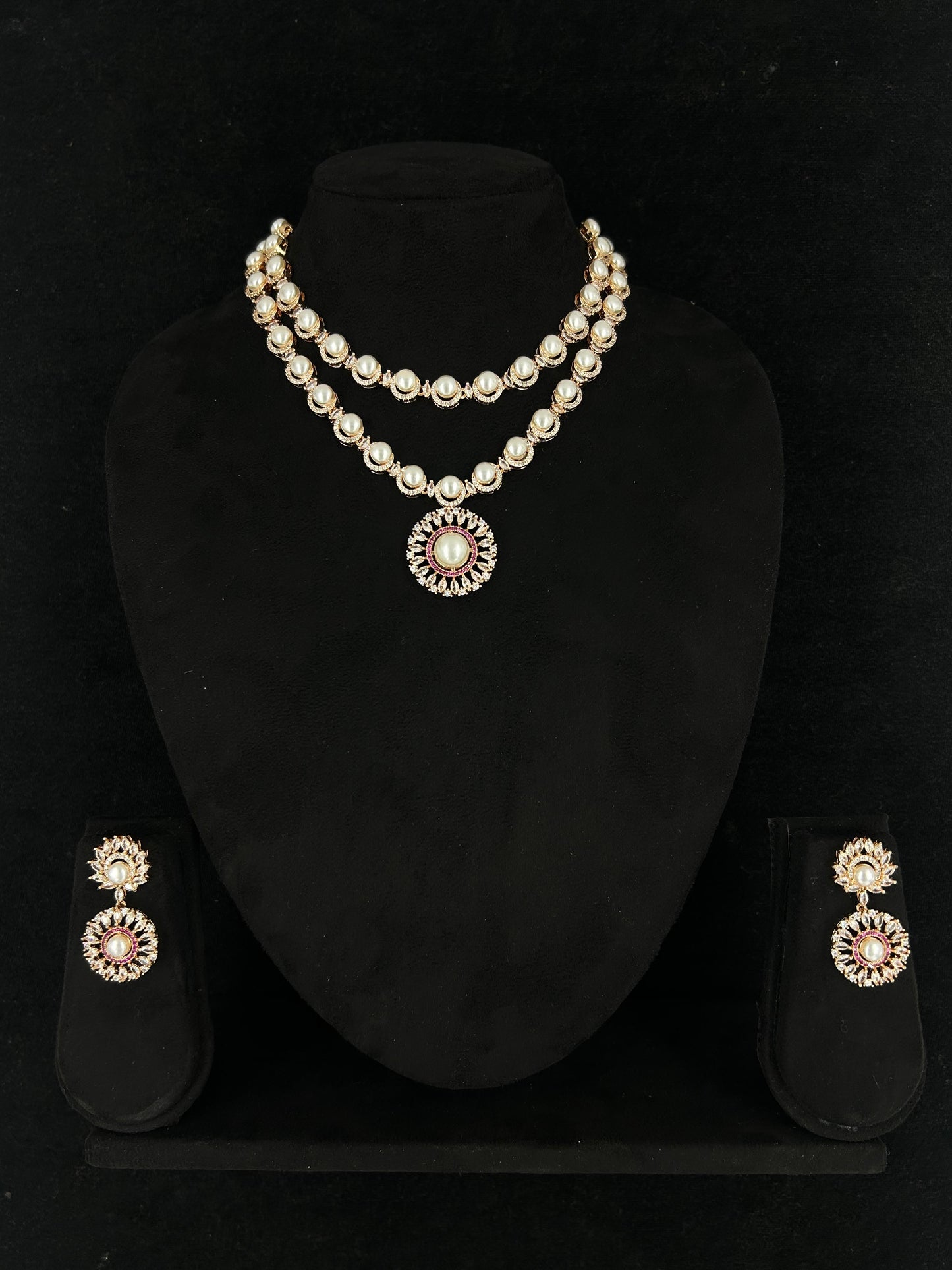 Siya Pearl Radiance Set