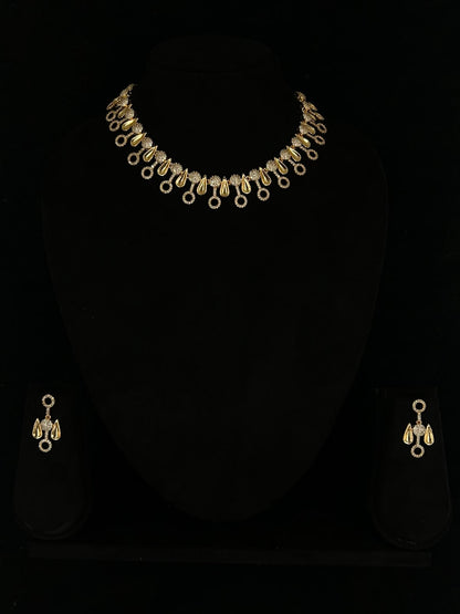 Kiara Golden Charm Set