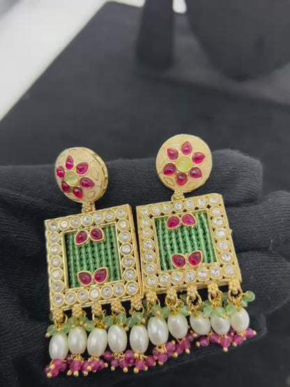 Manikya Pearl Set