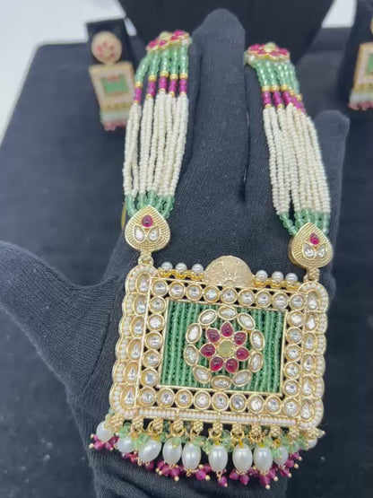 Manikya Pearl Set